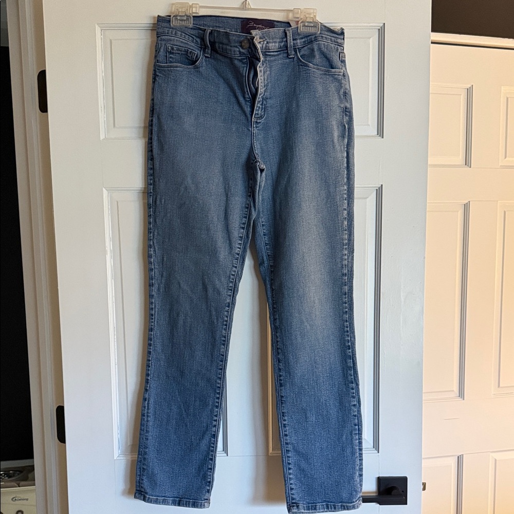 NYDJ 2 PAIRS Classic Women’s Light Blue Straight-Leg Jeans